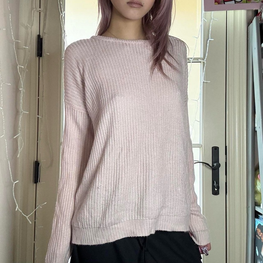 Brandy Melville Pale Pink Knit Sweater